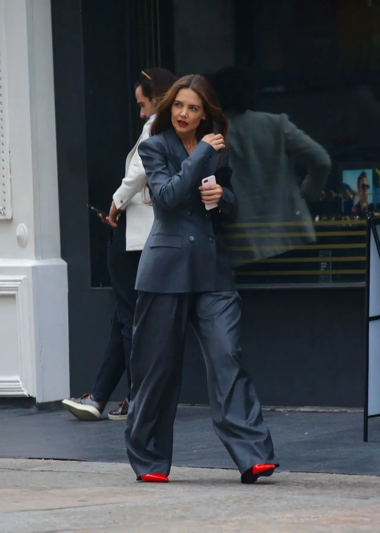 American actress Katie Holmes Looks Beautiful in Blue Coat Pant